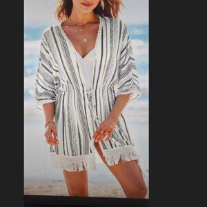 NWT Cupshe swimsuit cover up